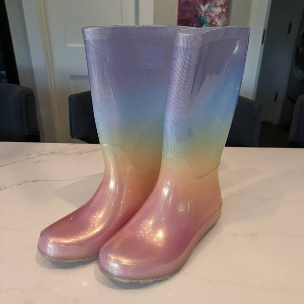 Cat & Jack Rainbow Rainboots, Size 1